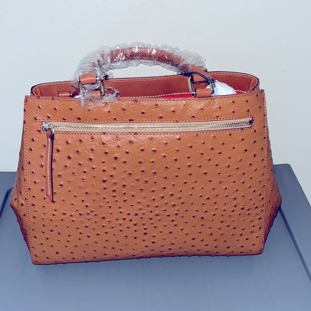Dooney & Bourke - Picture 4 of 5